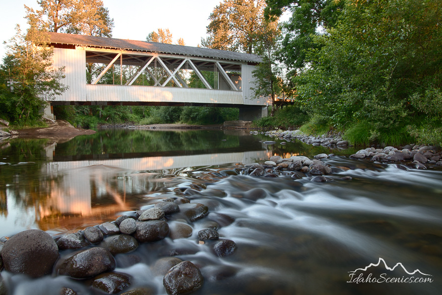 Oregon, Stayton, Scio, Gilkey covered bridge in evening light of early summer.